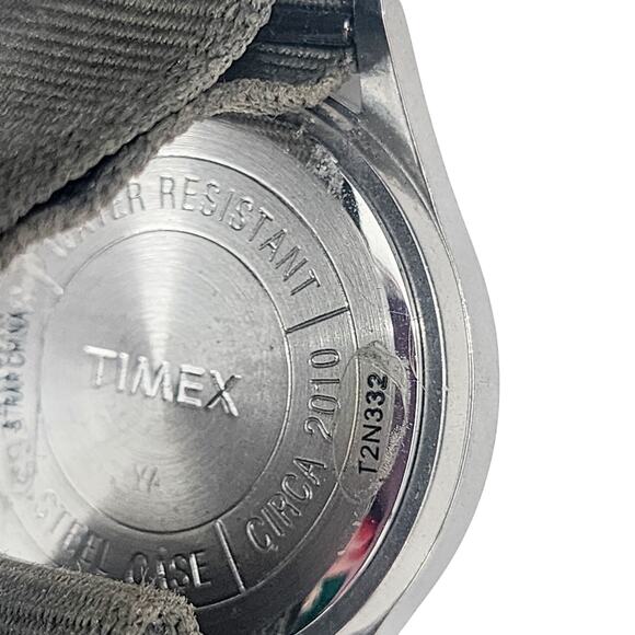 Timex Military Field Men’s Watch J. Crew Vintage Analog White Dial T2N332 - Picture 11 of 12